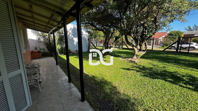 Casa ampla e bem distribuída, composta por 3 dormitórios confortáveis: 6ª foto da galeria de imagens do imóvel