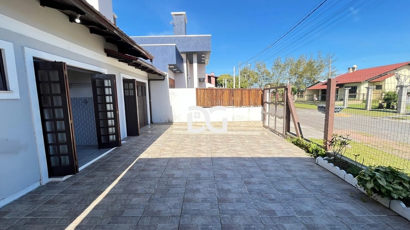 Excelente casa com 2 frentes próximo do mar: 3ª foto da galeria de imagens do imóvel