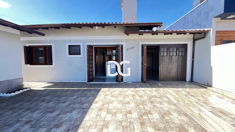 Excelente casa com 2 frentes próximo do mar: 2ª foto da galeria de imagens do imóvel