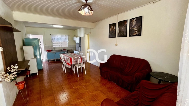 Casa aconchegante, ideal para quem busca conforto e praticidade.: 5ª foto da galeria de imagens do imóvel