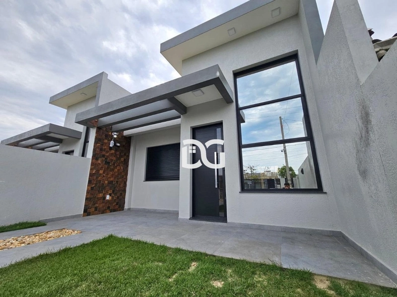Casa nova em excelente localização: 1ª foto da galeria de imagens do imóvel