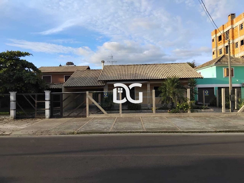 Excelente opção para moradia ou veraneio, em ambiente acolhedor e bem: 2ª foto da galeria de imagens do imóvel
