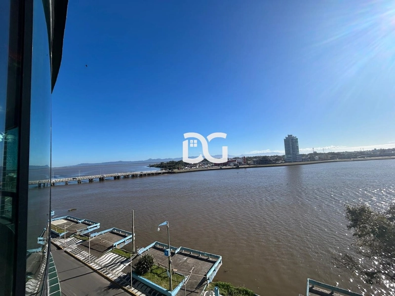 Belo apartamento com ampla sacada e vista panorâmica: 13ª foto da galeria de imagens do imóvel
