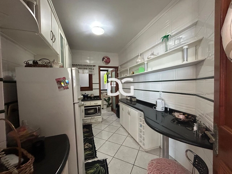 Belo apartamento com ampla sacada e vista panorâmica: 14ª foto da galeria de imagens do imóvel