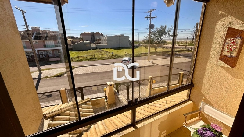 Sobrado de esquina com vista para o mar em Tramandaí: 12ª foto da galeria de imagens do imóvel