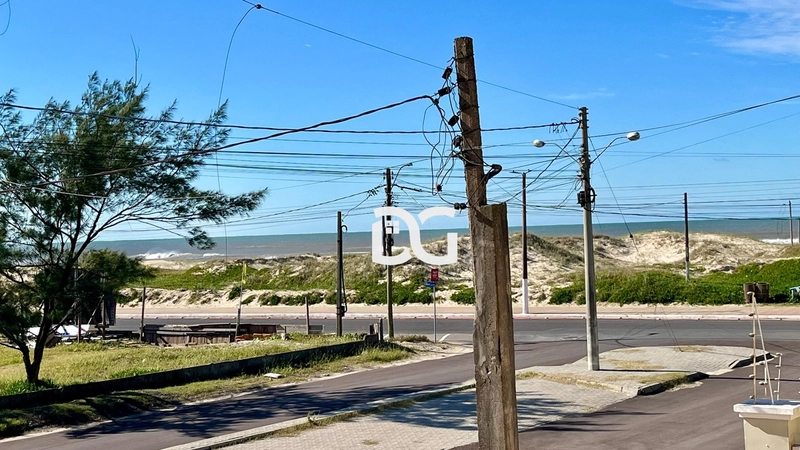 Sobrado de esquina com vista para o mar em Tramandaí: 13ª foto da galeria de imagens do imóvel