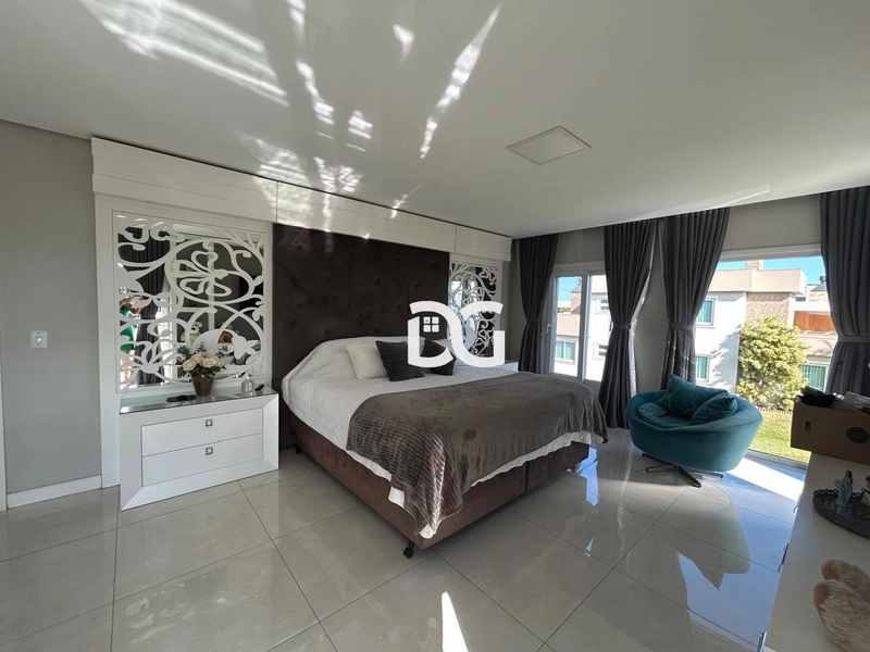 Casa de alto padrão em condomínio com 4 suites: 13ª foto da galeria de imagens do imóvel