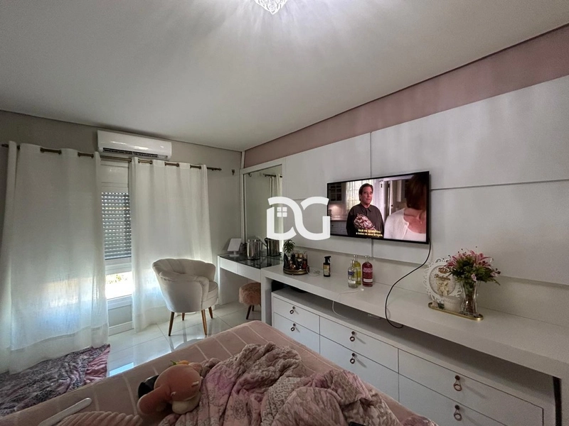 Casa de alto padrão em condomínio com 4 suites: 17ª foto da galeria de imagens do imóvel