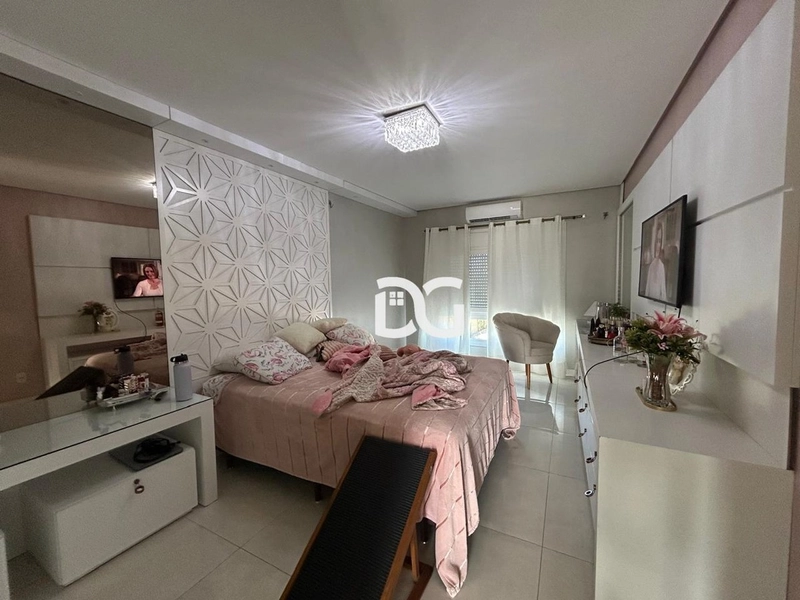 Casa de alto padrão em condomínio com 4 suites: 16ª foto da galeria de imagens do imóvel