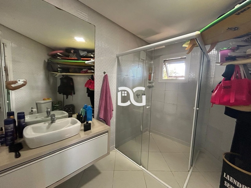 Casa de alto padrão em condomínio com 4 suites: 23ª foto da galeria de imagens do imóvel