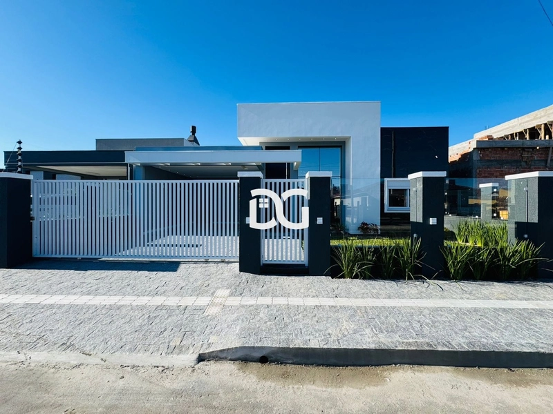 Casa térrea com 170m² de alto padrão, composta por 3 suítes: 3ª foto da galeria de imagens do imóvel