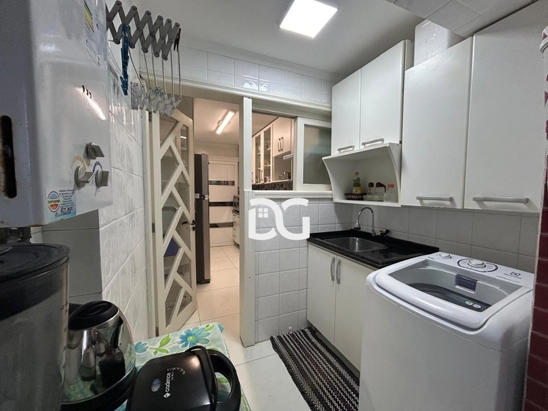 Apartamento mobiliado com vista para o mar, composto por 3 dormitórios: 16ª foto da galeria de imagens do imóvel