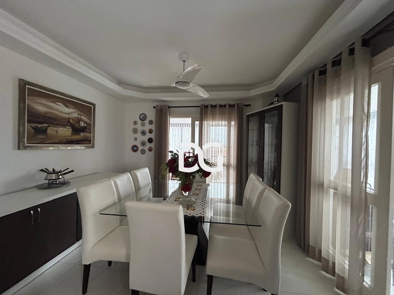 Apartamento mobiliado com vista para o mar, composto por 3 dormitórios: 10ª foto da galeria de imagens do imóvel