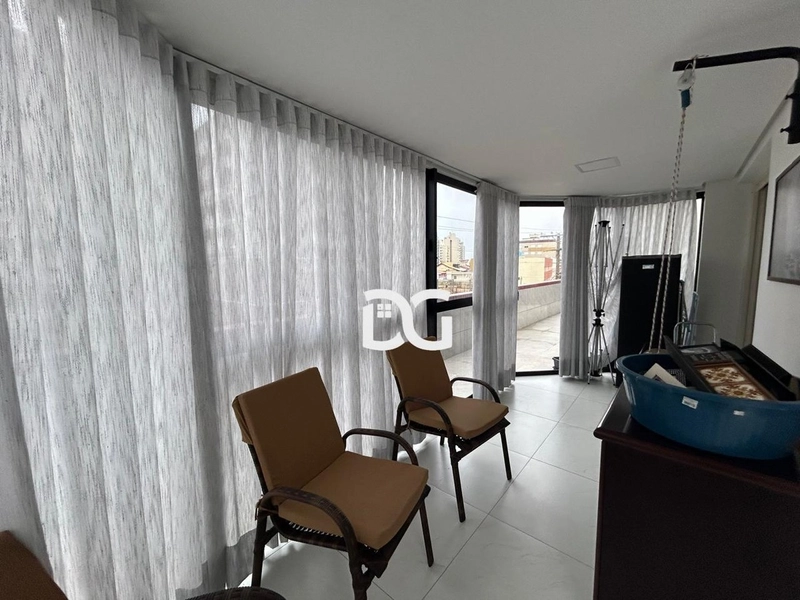 Apartamento mobiliado com vista para o mar, composto por 3 dormitórios: 21ª foto da galeria de imagens do imóvel