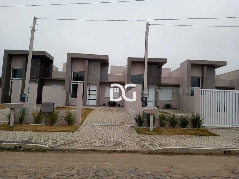 Casa composta por 3 dormitórios, sendo 1 suíte: 1ª foto da galeria de imagens do imóvel