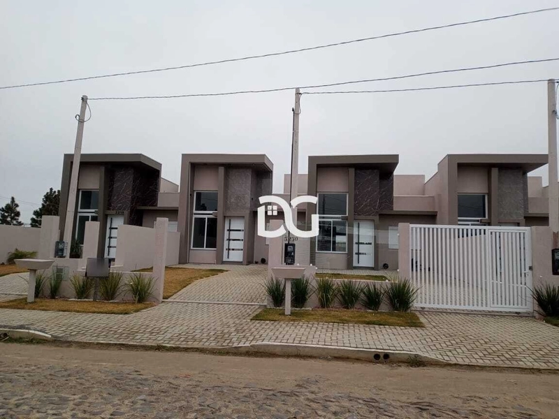 Casa composta por 3 dormitórios, sendo 1 suíte: 2ª foto da galeria de imagens do imóvel