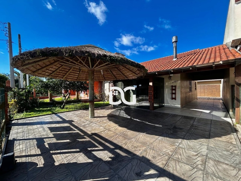 ideal para moradia ou veraneio, unindo espaço e comodidade: 1ª foto da galeria de imagens do imóvel