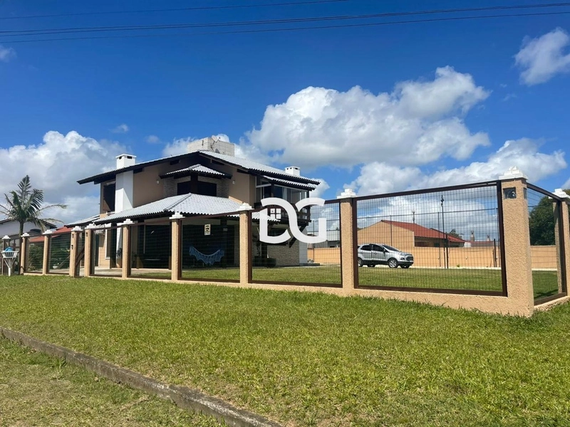 Sobrado mobiliado, ideal para quem busca conforto e praticidade.: 3ª foto da galeria de imagens do imóvel