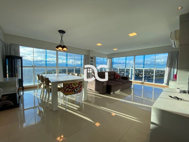 Apartamento sofisticado, composto por 3 suítes amplas: 2ª foto da galeria de imagens do imóvel
