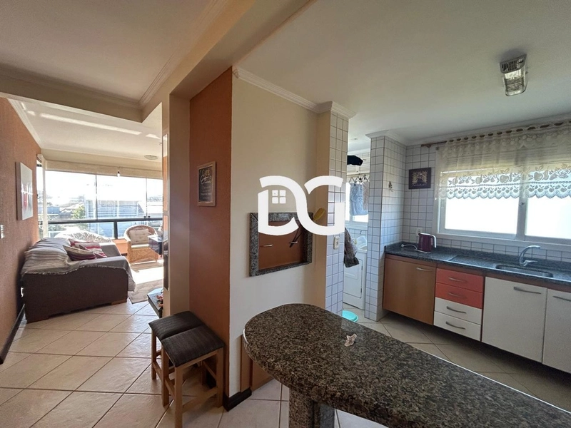 APARTAMENTO AMPLO A VENDA PRÓXIMO AO MAR EM TRAMANDAI: 6ª foto da galeria de imagens do imóvel