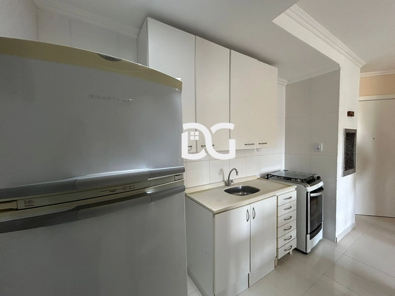 APARTAMENTO MOBILIADO A VENDA PROX. A AVENIDA DA IGREJA: 12ª foto da galeria de imagens do imóvel