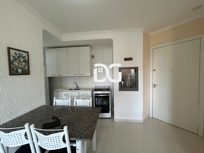 APARTAMENTO MOBILIADO A VENDA PROX. A AVENIDA DA IGREJA: 6ª foto da galeria de imagens do imóvel