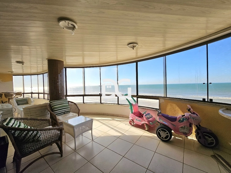 Apartamento exclusivo de frente para a praia com vista infinita: 1ª foto da galeria de imagens do imóvel