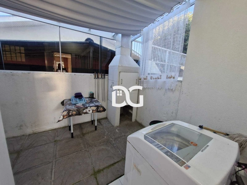 Duplex funcional composto por 2 suítes amplas. Excelente localização: 24ª foto da galeria de imagens do imóvel