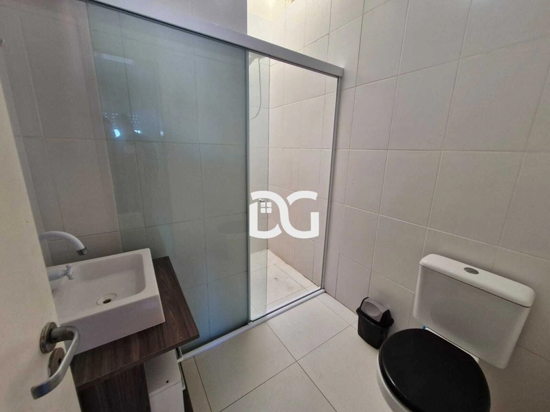 Duplex funcional composto por 2 suítes amplas. Excelente localização: 23ª foto da galeria de imagens do imóvel