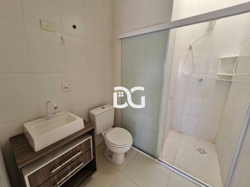 Duplex funcional composto por 2 suítes amplas. Excelente localização: 21ª foto da galeria de imagens do imóvel