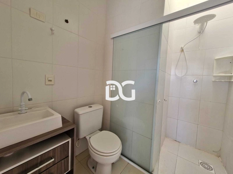 Duplex funcional composto por 2 suítes amplas. Excelente localização: 22ª foto da galeria de imagens do imóvel