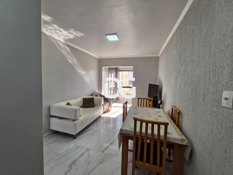 Apartamento aconchegante, perfeito para quem busca praticidade: 3ª foto da galeria de imagens do imóvel