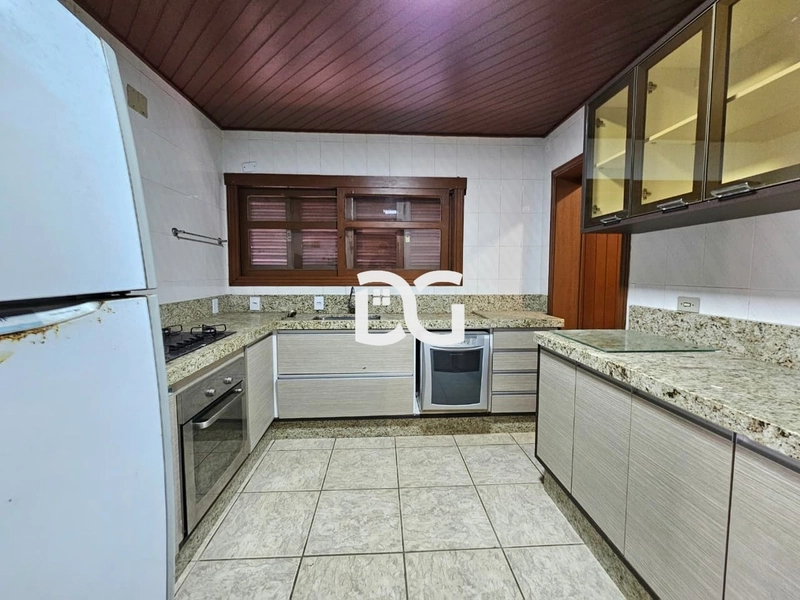 Residência espaçosa e aconchegante, ideal para quem busca conforto: 10ª foto da galeria de imagens do imóvel