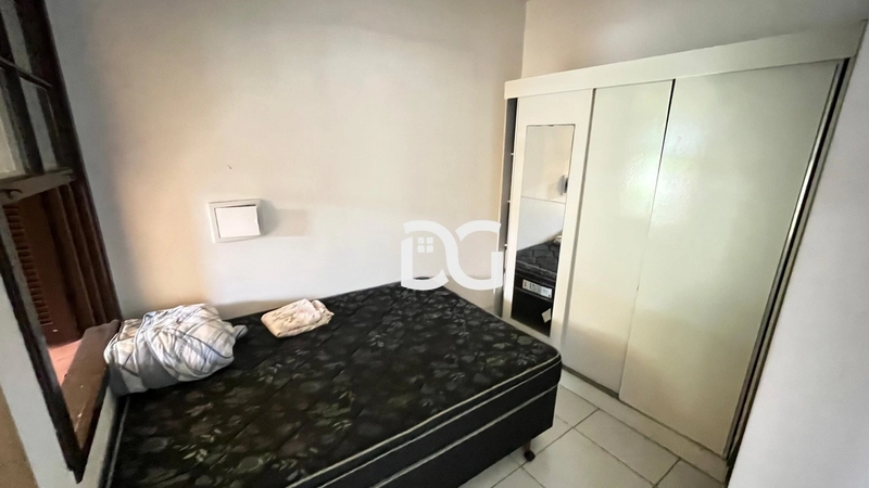 Casa ampla composta por 6 dormitórios: 12ª foto da galeria de imagens do imóvel