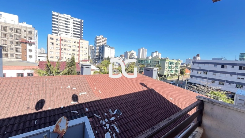 JK com sacada na Avenida da igreja: 10ª foto da galeria de imagens do imóvel