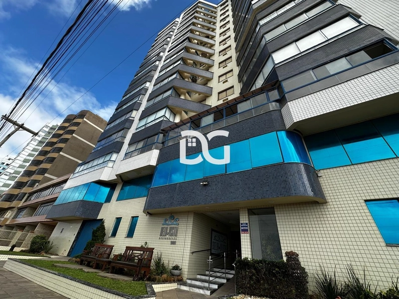 Apartamento de alto padrão com vista eterna para o mar: 1ª foto da galeria de imagens do imóvel