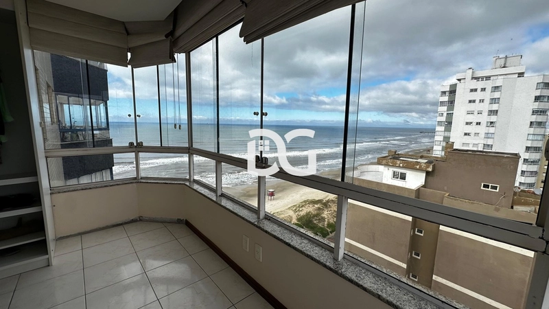 Apartamento de alto padrão com vista eterna para o mar: 13ª foto da galeria de imagens do imóvel