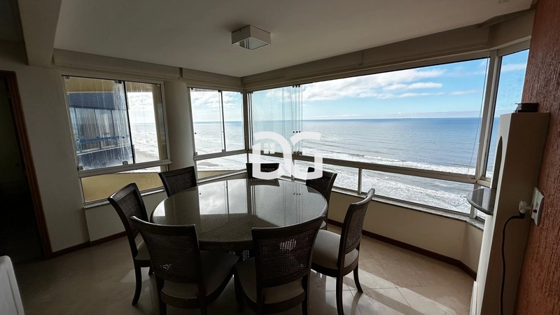 Apartamento de alto padrão com vista eterna para o mar: 6ª foto da galeria de imagens do imóvel