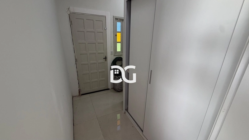 Casa composta por 3 dormitórios, sendo 1 suíte no centro: 17ª foto da galeria de imagens do imóvel