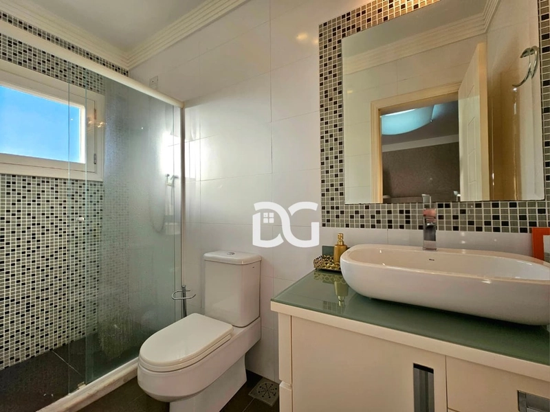 Casa impecável projetada para oferecer conforto e elegância. 4 dorm.: 26ª foto da galeria de imagens do imóvel
