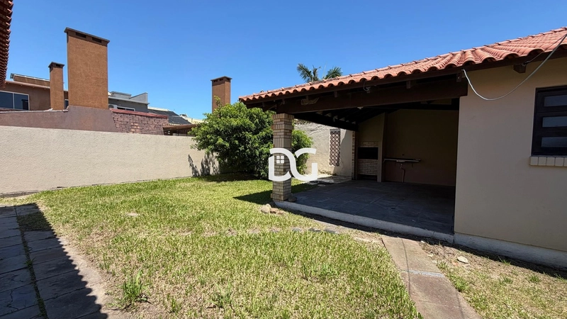 Casa composta por 3 dormitórios, sendo 1 suíte, oferecendo conforto: 17ª foto da galeria de imagens do imóvel