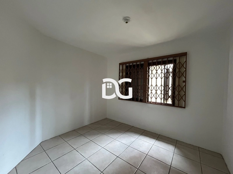 Casa composta por 3 dormitórios, sendo 1 suíte, oferecendo conforto: 13ª foto da galeria de imagens do imóvel