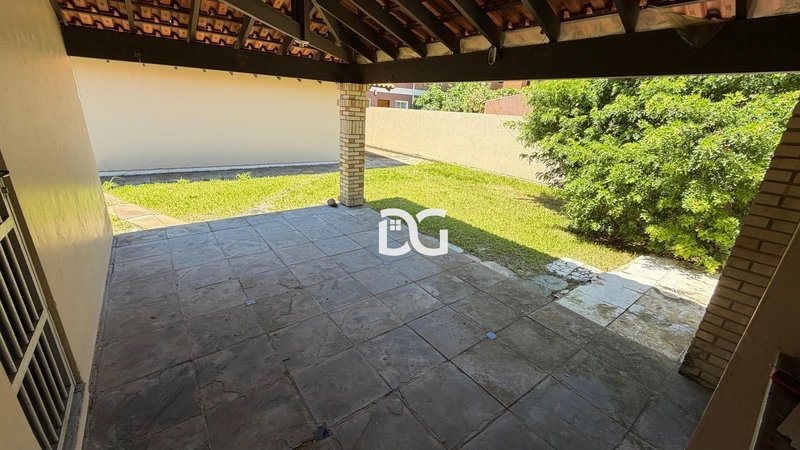 Casa composta por 3 dormitórios, sendo 1 suíte, oferecendo conforto: 18ª foto da galeria de imagens do imóvel