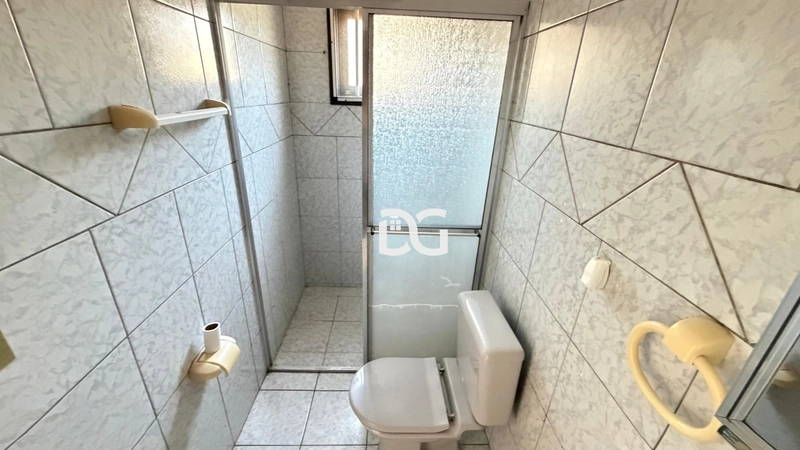 Casa composta por 3 dormitórios, sendo 1 suíte, oferecendo conforto: 15ª foto da galeria de imagens do imóvel