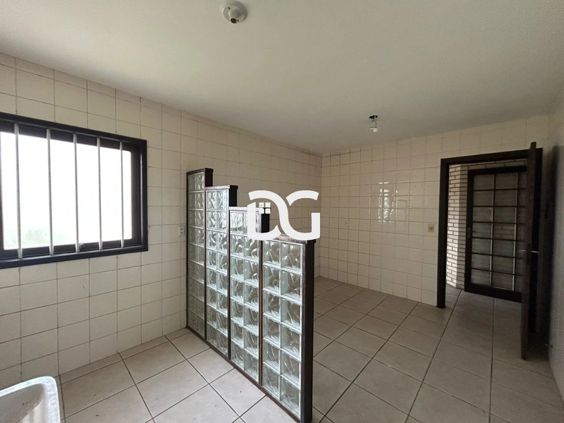 Casa composta por 3 dormitórios, sendo 1 suíte, oferecendo conforto: 10ª foto da galeria de imagens do imóvel