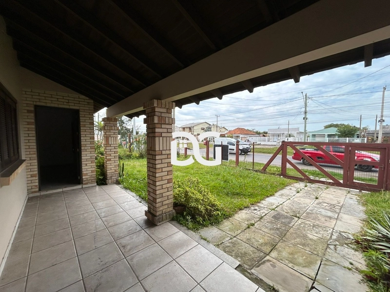 Casa composta por 3 dormitórios, sendo 1 suíte, oferecendo conforto: 6ª foto da galeria de imagens do imóvel
