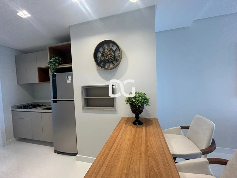 Apartamento elegante e funcional mobiliado e decorado: 18ª foto da galeria de imagens do imóvel