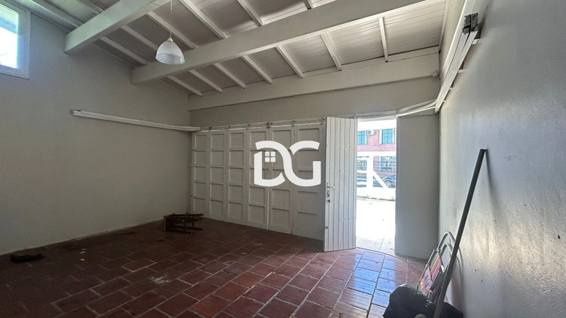 Ampla casa composta por 5 dormitórios, sendo 1 suíte: 24ª foto da galeria de imagens do imóvel