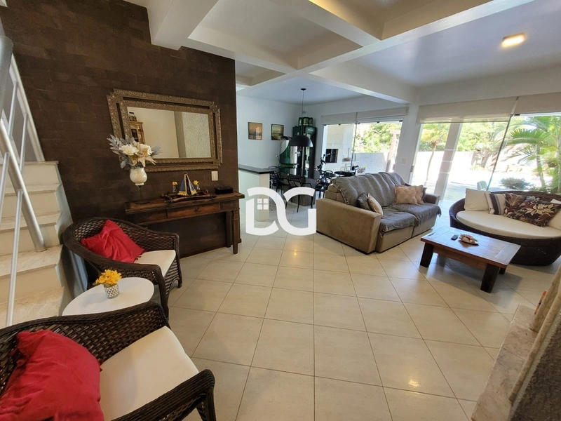 Casa deslumbrante com quiosque e deck a beira do rio: 4ª foto da galeria de imagens do imóvel