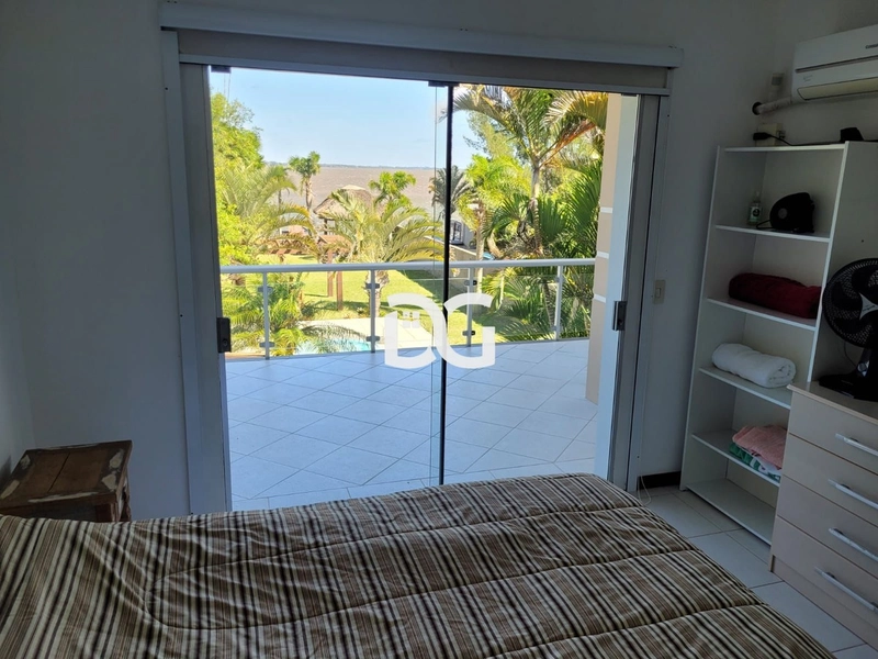 Casa deslumbrante com quiosque e deck a beira do rio: 21ª foto da galeria de imagens do imóvel